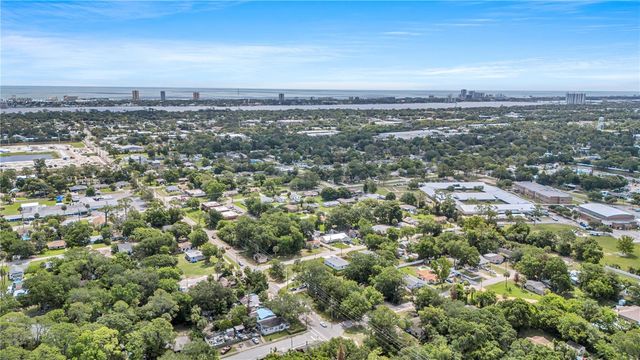 1616 SELMA AVENUE, Daytona Beach, FL 32117