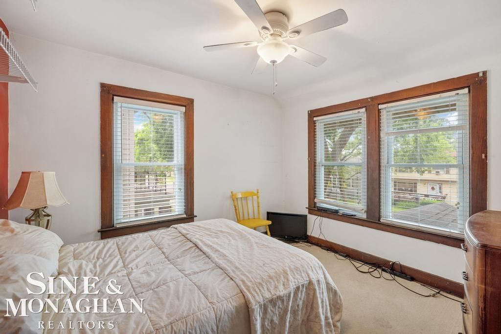 Image 12 of property listing at 1316 Maryland Street, Grosse Pointe Park, MI 48230