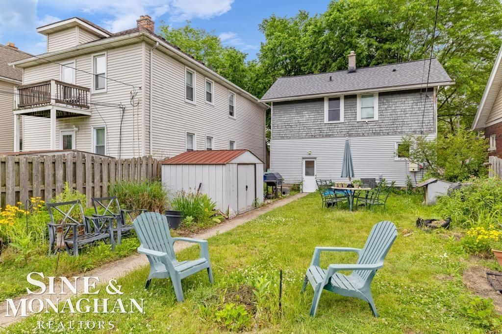 Image 15 of property listing at 1316 Maryland Street, Grosse Pointe Park, MI 48230