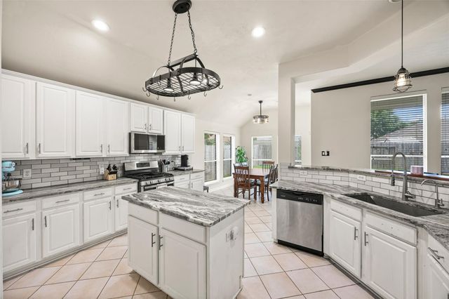 17914 Timber Crossing Lane, Cypress, TX 77433