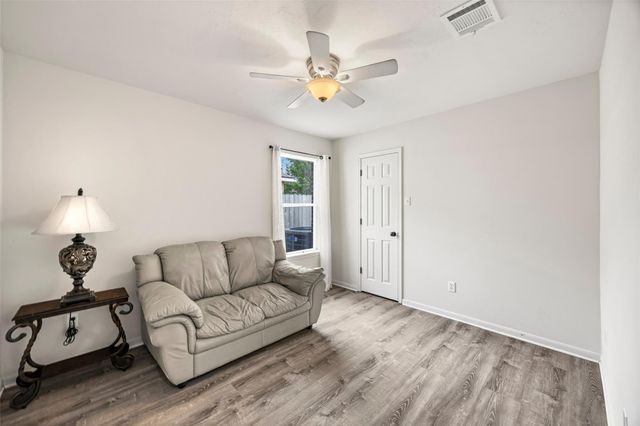 17914 Timber Crossing Lane, Cypress, TX 77433