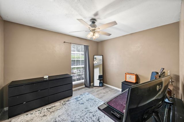 17914 Timber Crossing Lane, Cypress, TX 77433