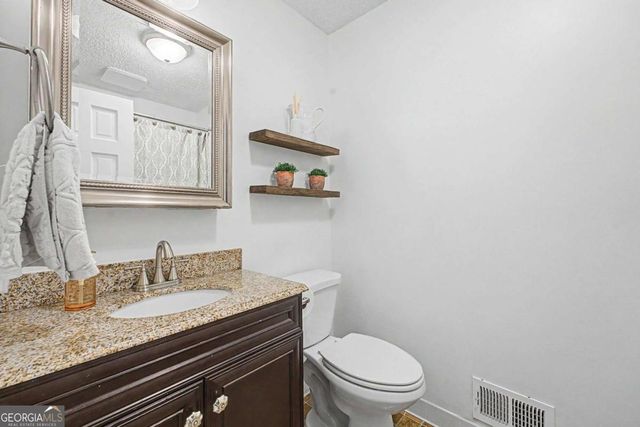 4905 Windwood Drive, Dunwoody, GA 30360