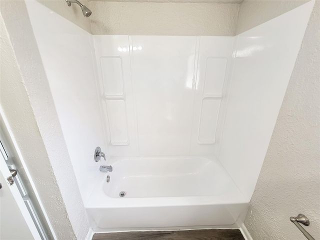 146 W Whitney Street, Houston, TX 77018