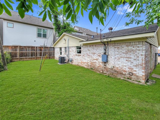 146 W Whitney Street, Houston, TX 77018