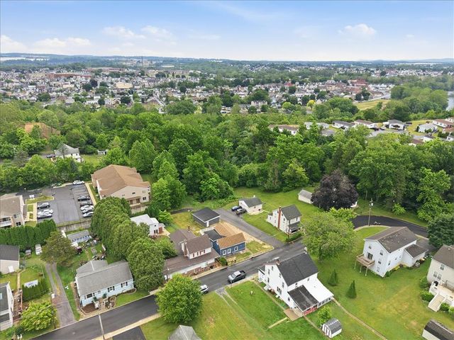 5641 North Coplay Road, Whitehall Twp, PA 18052
