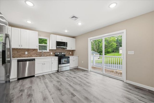 5641 North Coplay Road, Whitehall Twp, PA 18052