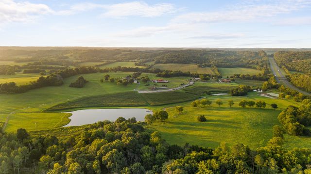 2942 Newman Rd, Ardmore, TN 38449