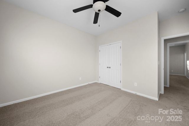 136 E Morehouse Avenue, Mooresville, NC 28117