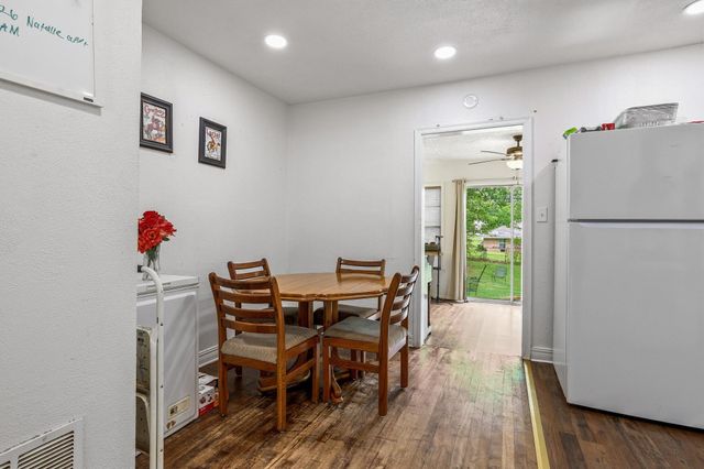 1107 W Hull Street, Denison, TX 75020