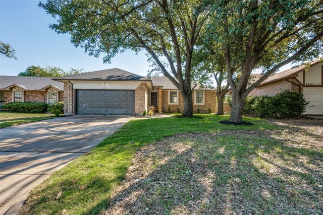 3713 Ashley Lane, Fort Worth, TX 76123