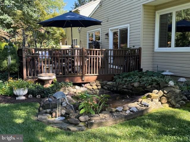 21 LANCELOT LN, Mount Laurel, NJ 08054