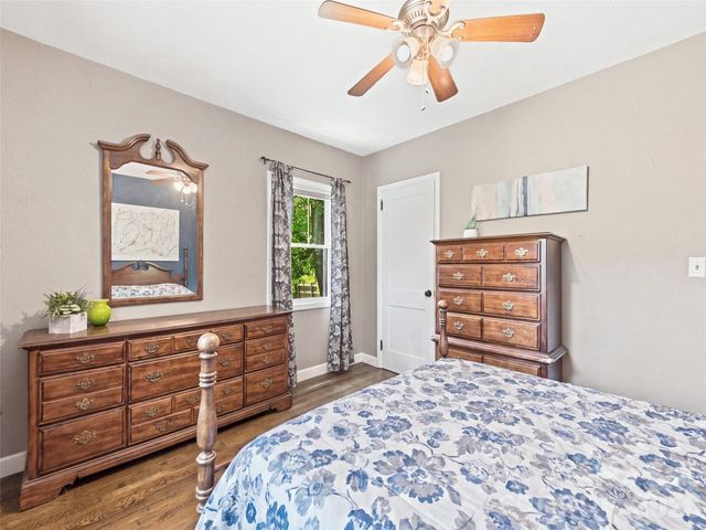 1909 Arlington Place, Hendersonville, NC 28791