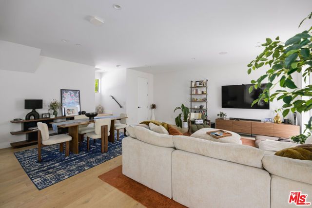 741 N Gramercy Place, Los Angeles, CA 90038