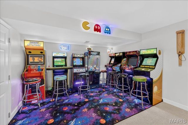 623 Kenilworth Lane, Ballwin, MO 63011