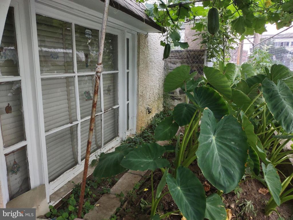 101 COPLEY RD, Upper Darby, PA 19082