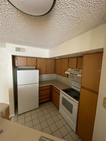 4540 COMMANDER DRIVE 2223, Orlando, FL 32822