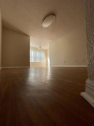 4540 COMMANDER DRIVE 2223, Orlando, FL 32822