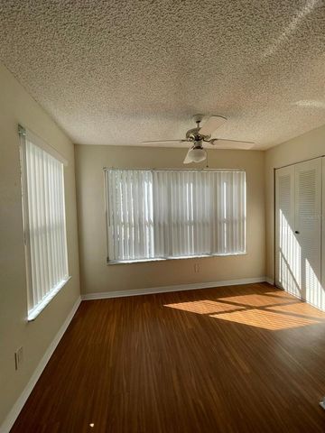 4540 COMMANDER DRIVE 2223, Orlando, FL 32822