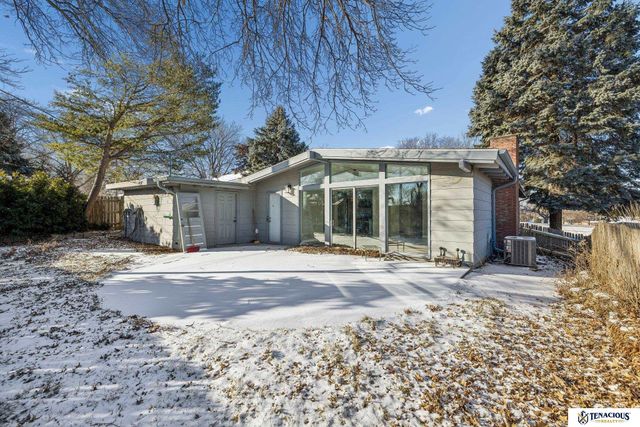 540 N 58Th Street, Lincoln, NE 68505