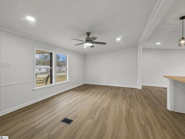 121 Rosetta Court, Una, SC 29378