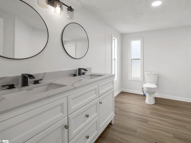 121 Rosetta Court, Una, SC 29378