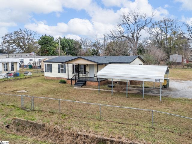 121 Rosetta Court, Una, SC 29378