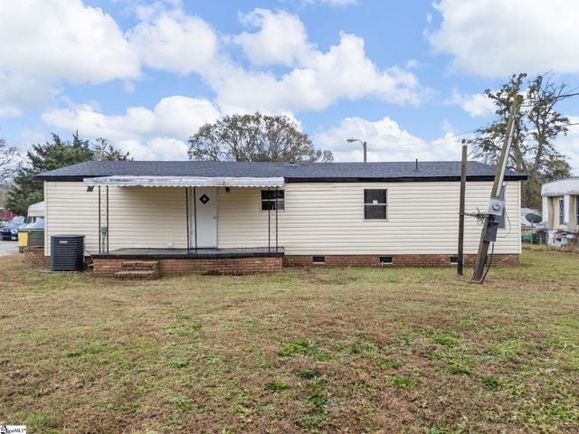 121 Rosetta Court, Una, SC 29378