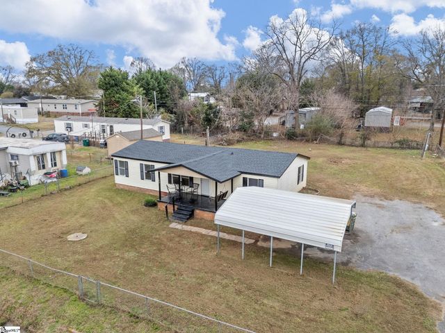 121 Rosetta Court, Una, SC 29378