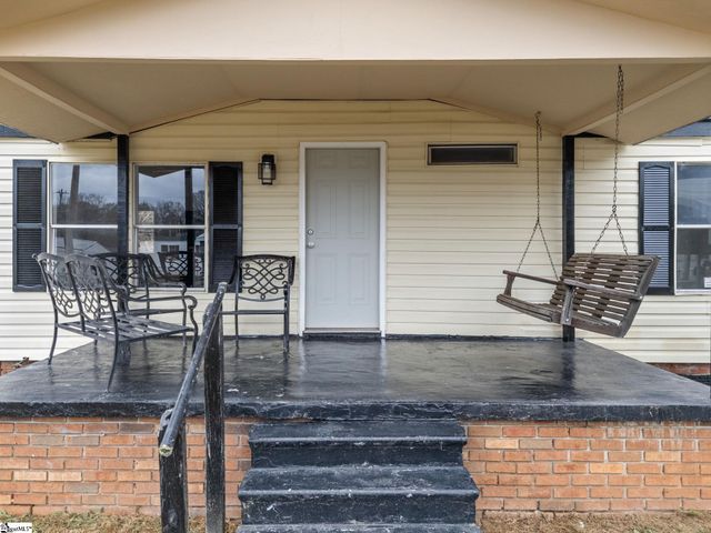 121 Rosetta Court, Una, SC 29378