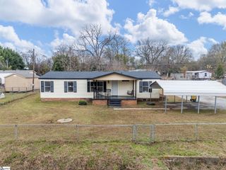 121 Rosetta Court, Una, SC 29378