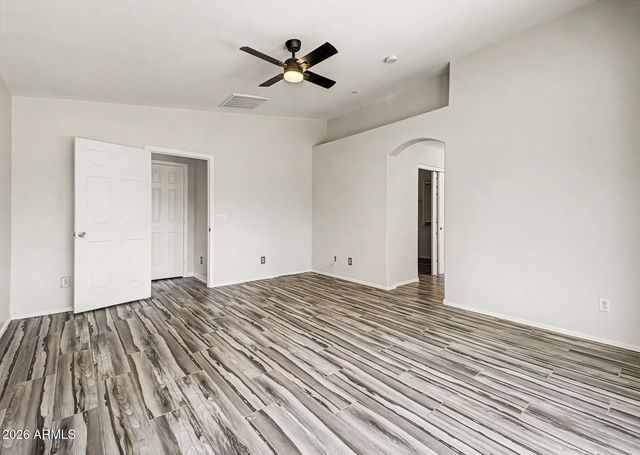 45613 W DUTCHMAN Drive, Maricopa, AZ 85139