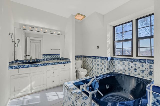 541 Hidden Lakes Boulevard, Gunter, TX 75058