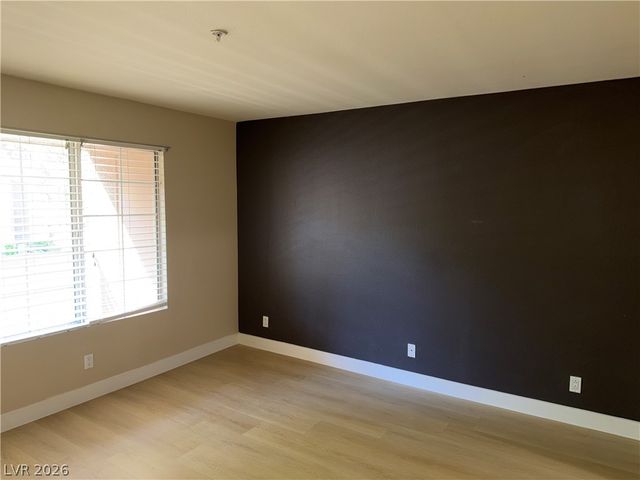 7701 Tackle Drive 202, Las Vegas, NV 89128