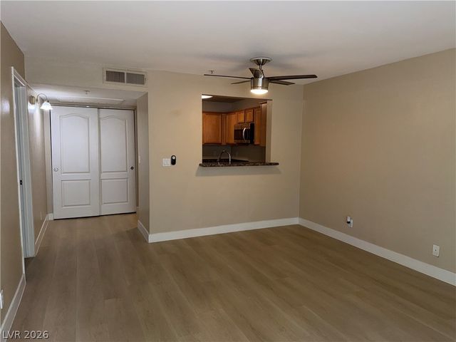 7701 Tackle Drive 202, Las Vegas, NV 89128