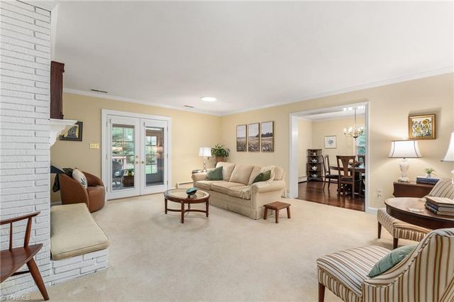 708 Finsbury Road, Winston-salem, NC 27104