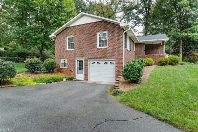 708 Finsbury Road, Winston-salem, NC 27104