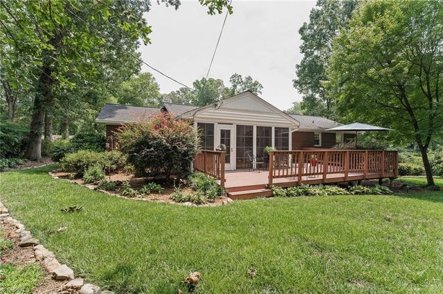 708 Finsbury Road, Winston-salem, NC 27104