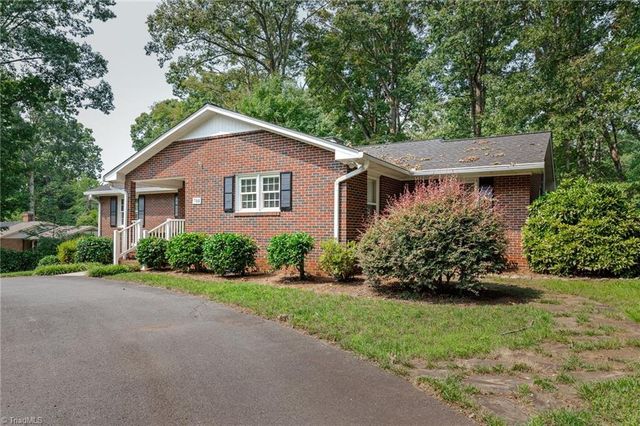 708 Finsbury Road, Winston-salem, NC 27104