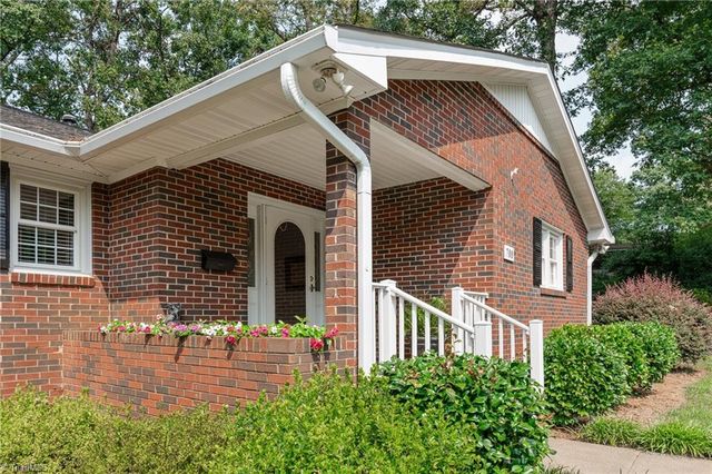 708 Finsbury Road, Winston-salem, NC 27104