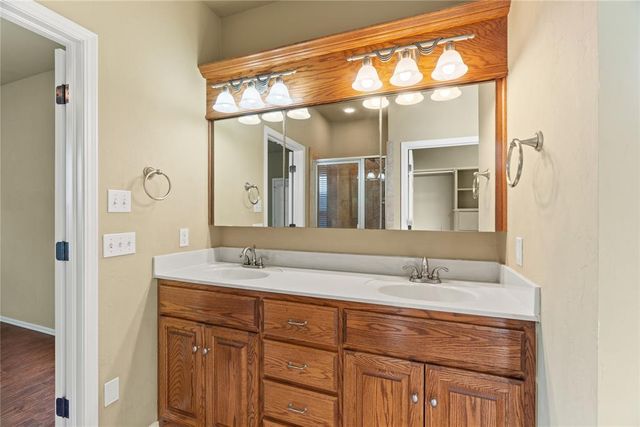 1401 River Birch Drive, Yukon, OK 73099