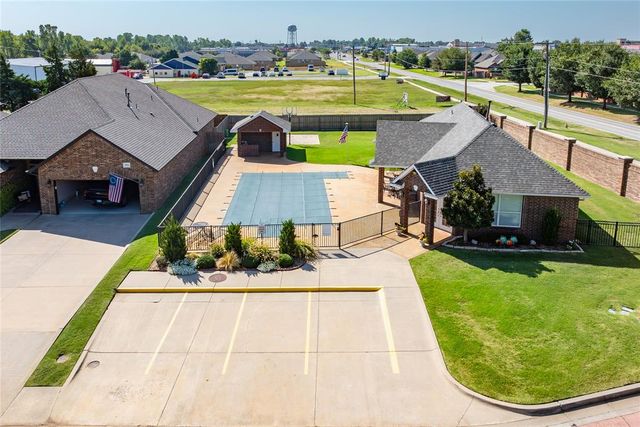 1401 River Birch Drive, Yukon, OK 73099