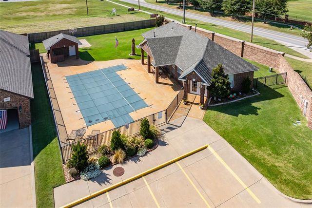 1401 River Birch Drive, Yukon, OK 73099