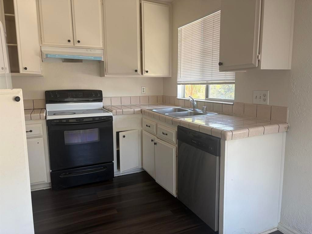 4329 central Avenue 6, San Diego, CA 92105 — photo 2