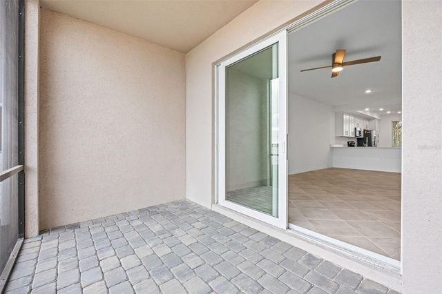 19140 SCALLOP LOOP 105, Lakewood Ranch, FL 34211