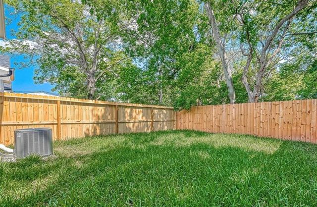 8405 Schneider Street B, Houston, TX 77093