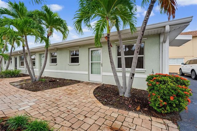 9040 BLIND PASS ROAD A7, St Petersburg, FL 33706