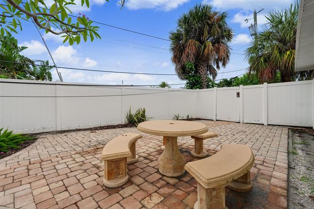 9040 BLIND PASS ROAD A7, St Petersburg, FL 33706