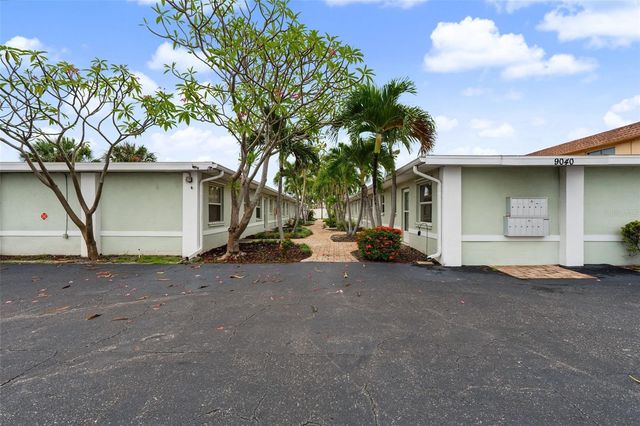 9040 BLIND PASS ROAD A7, St Petersburg, FL 33706