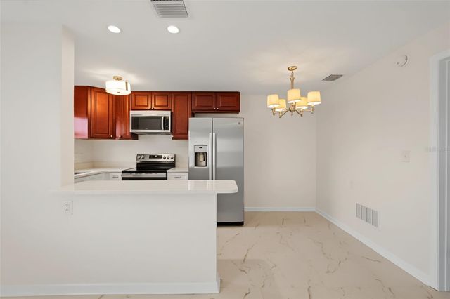 9040 BLIND PASS ROAD A7, St Petersburg, FL 33706